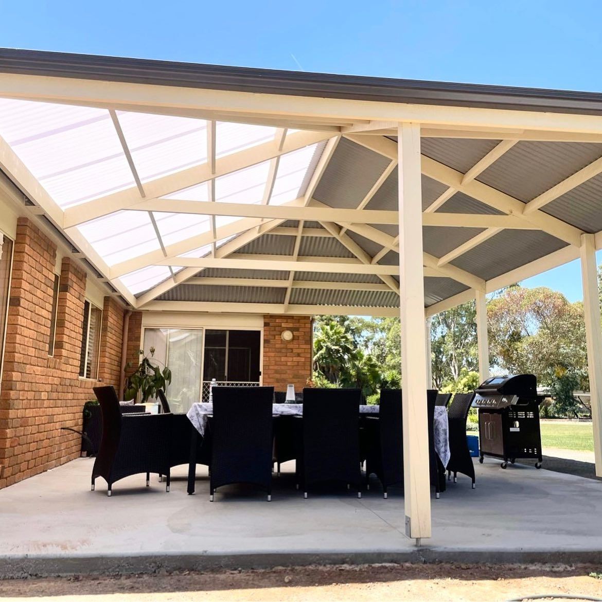 personalised balck shed in ballarat