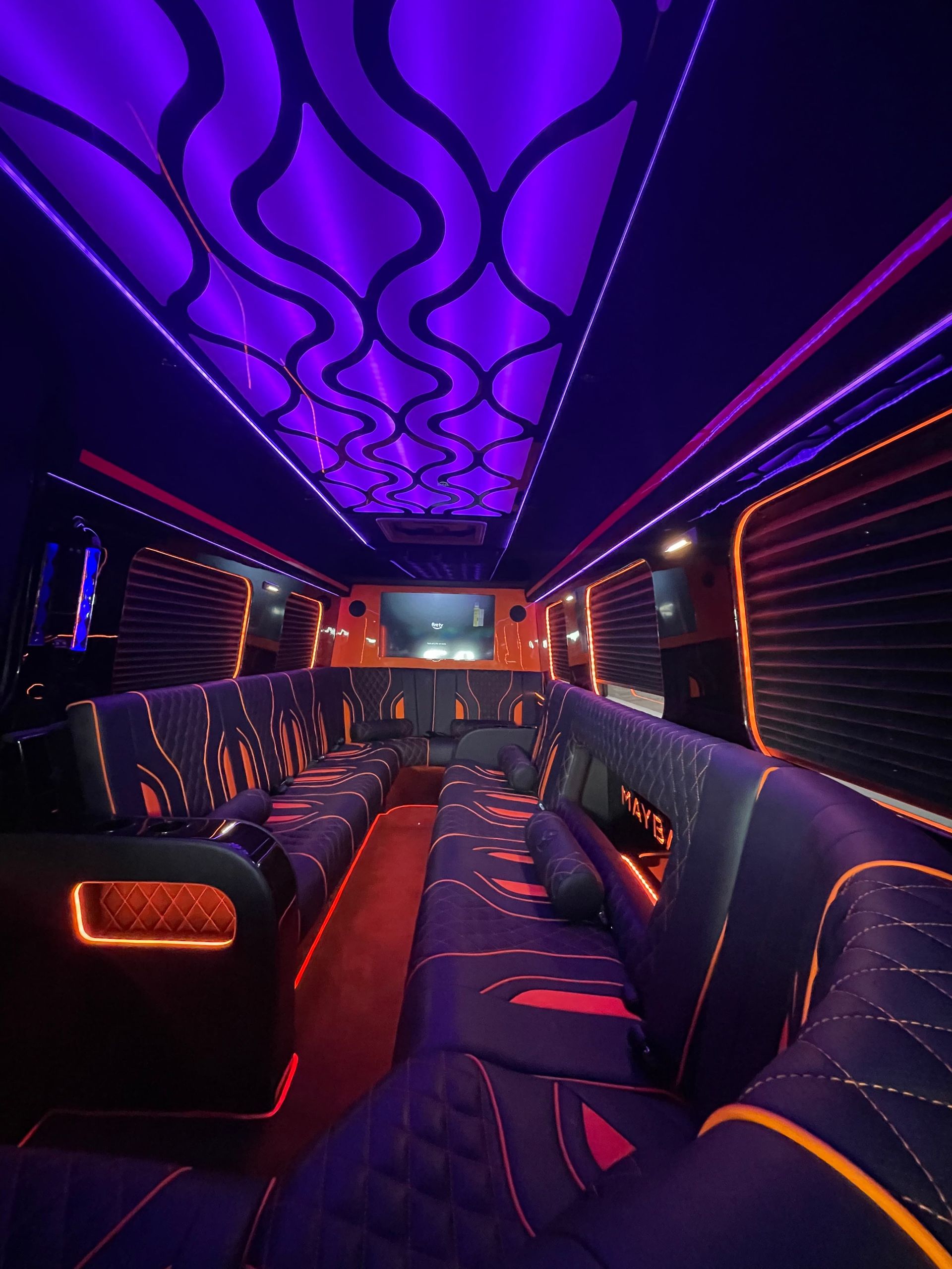 Top Oregon City Limo, Prom & PDX Airport Limo Service