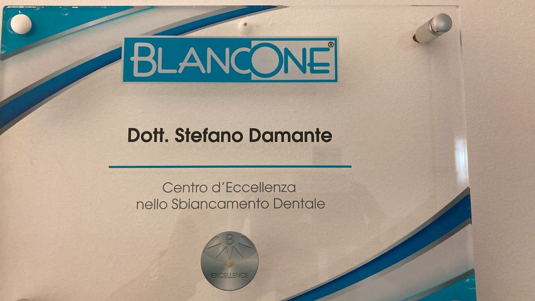 trattamento di igiene dentale