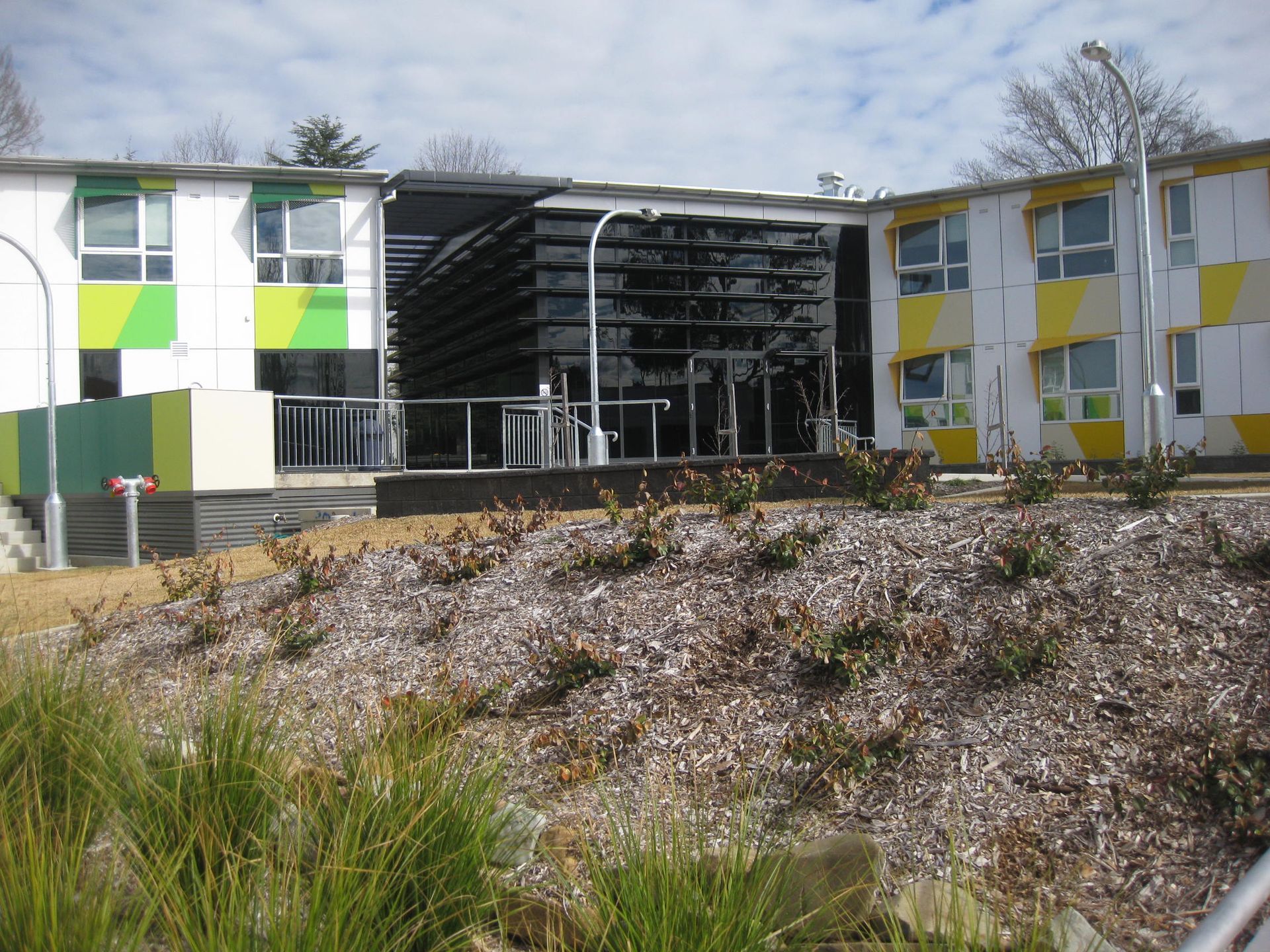 paint job on outside of Wright College UNE Commercial Exterior paint job