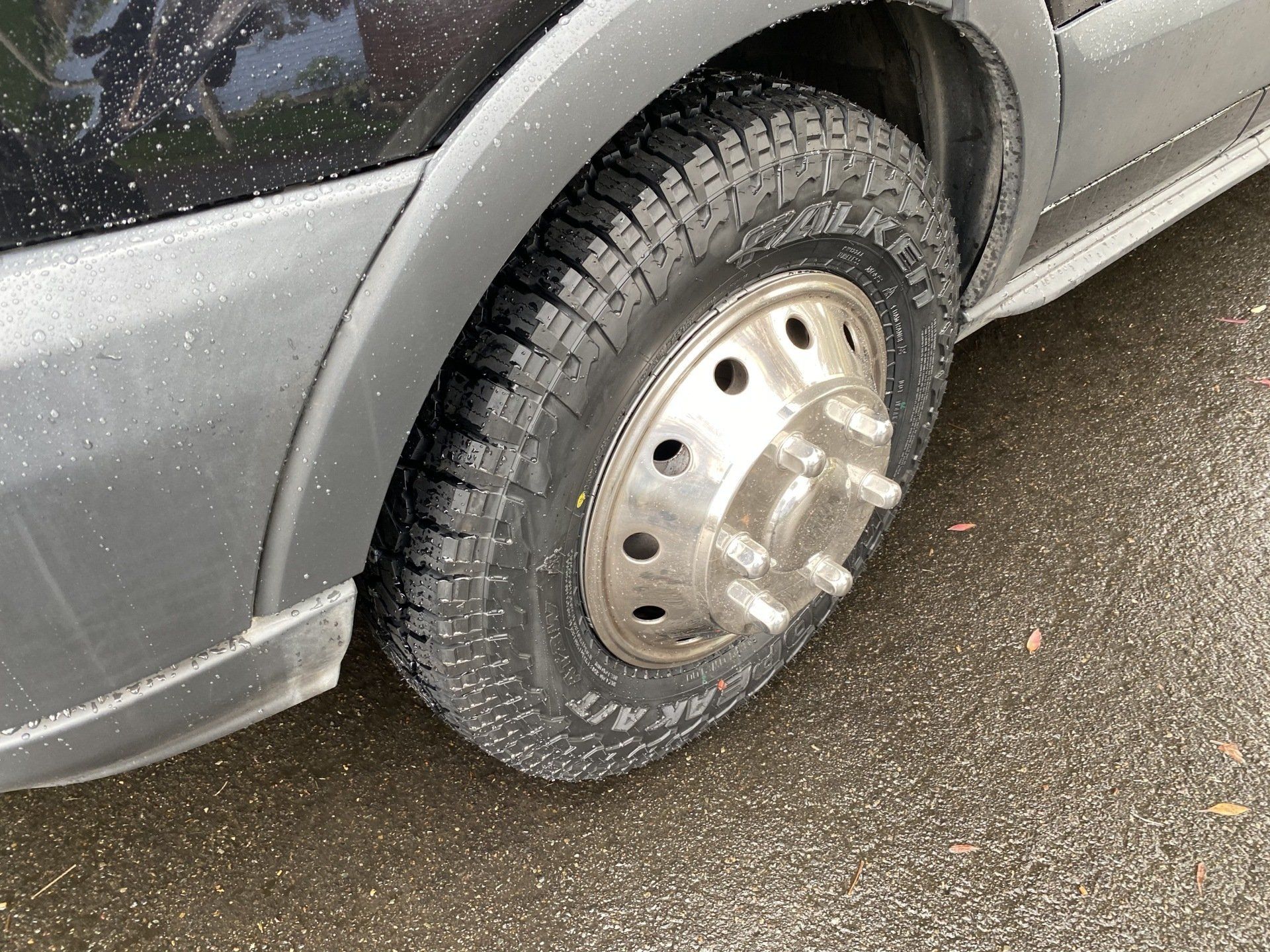 Picture of a tire.