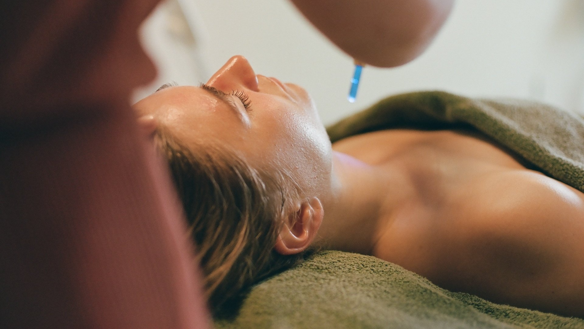 holistische gezichtsbehandeling