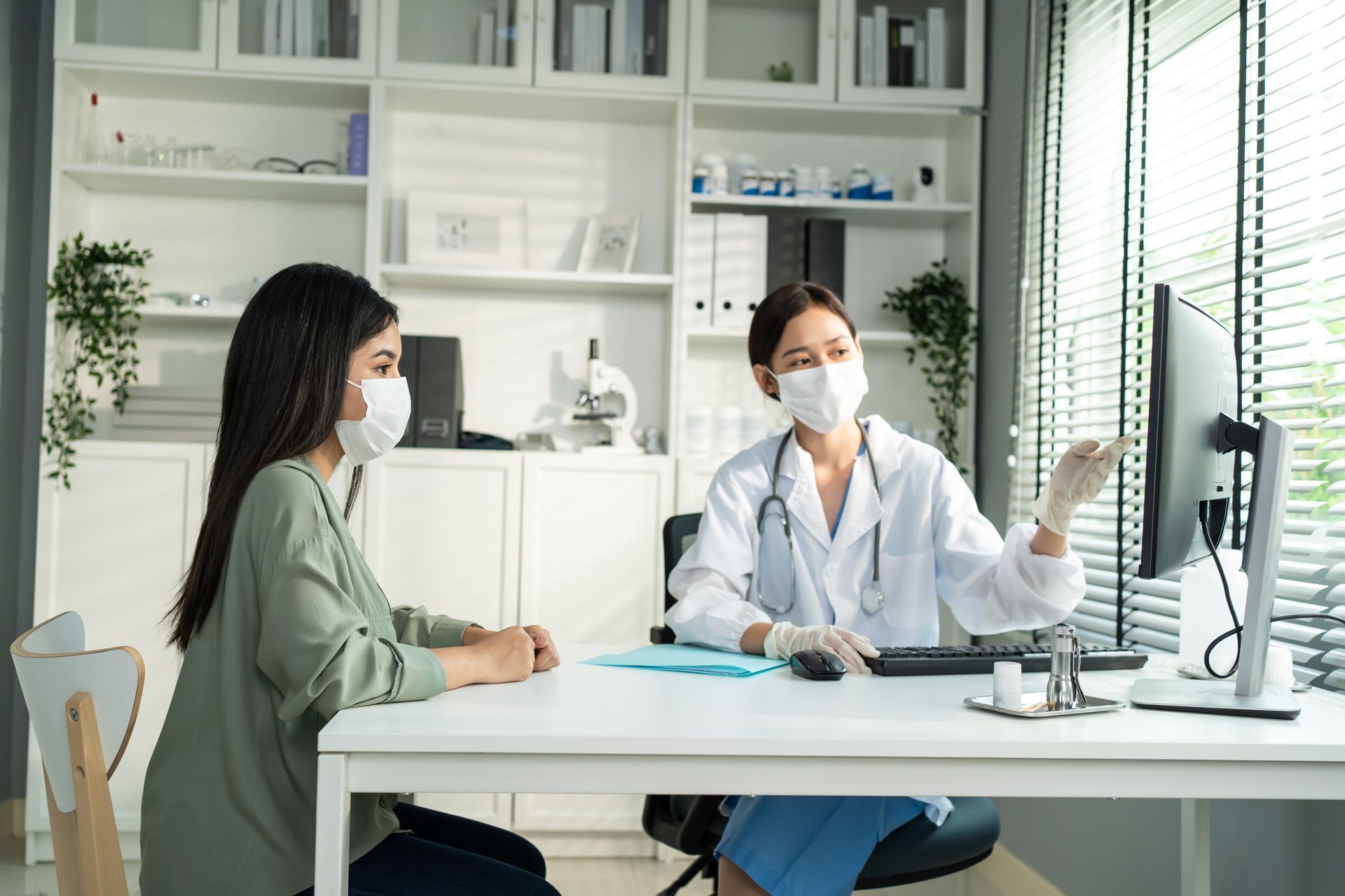 A San Antonio allergist is talking to a patient.