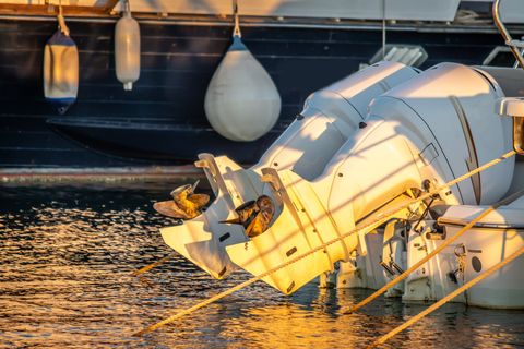 Outboard Engines — Lake Ozark, MO — DCL Boat Service Outboard Engines — Lake Ozark, MO — DCL Boat Service