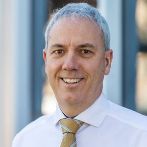 Andrew-Freer
