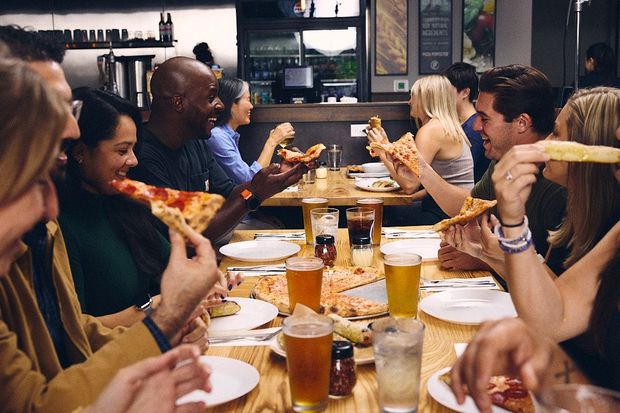 Flippers Pizza Catering Options