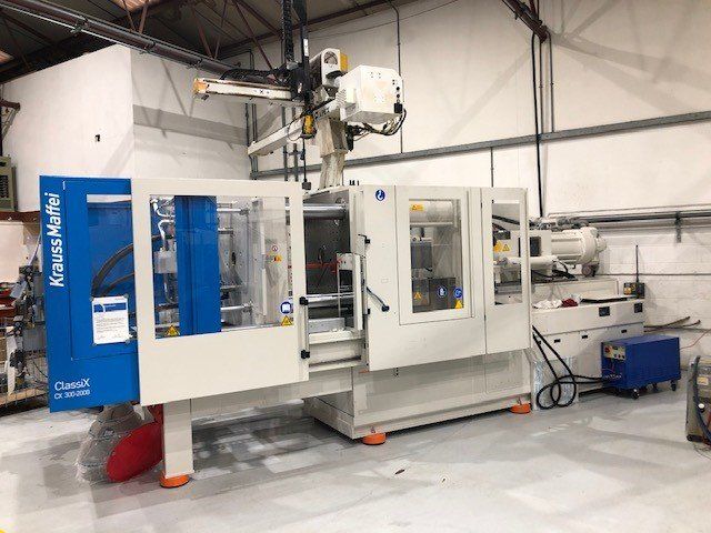 Kraus Maffei 300t Injection moulding machine at TCB arrow