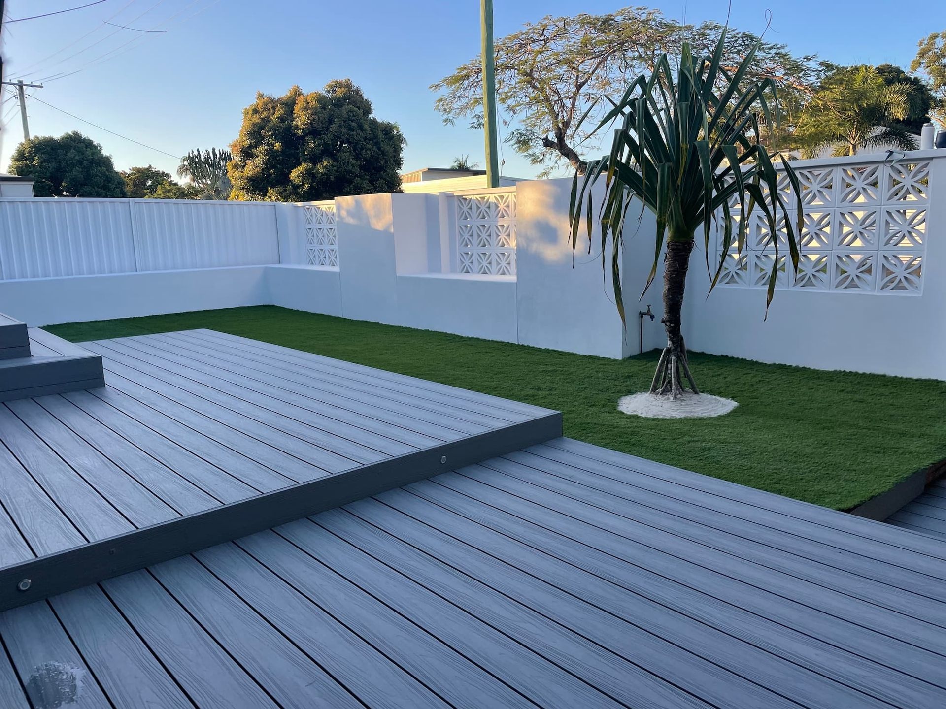 Outdoor decking - Hardscaping Gold Coast