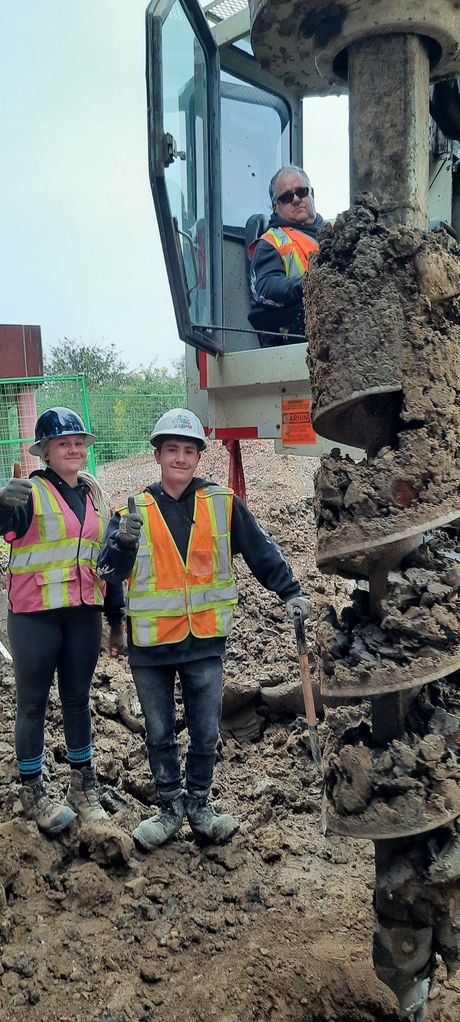 scotts foundation drilling - employees working