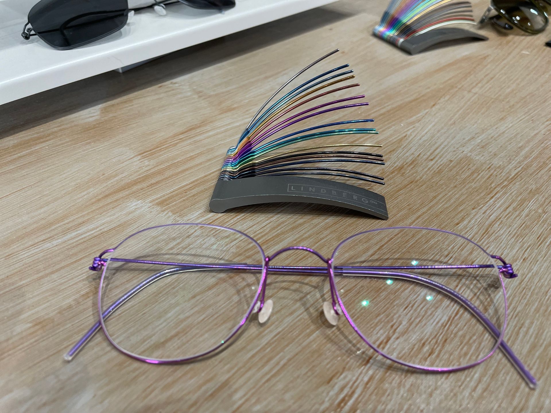 Lindberg frames showcasing customizable colors