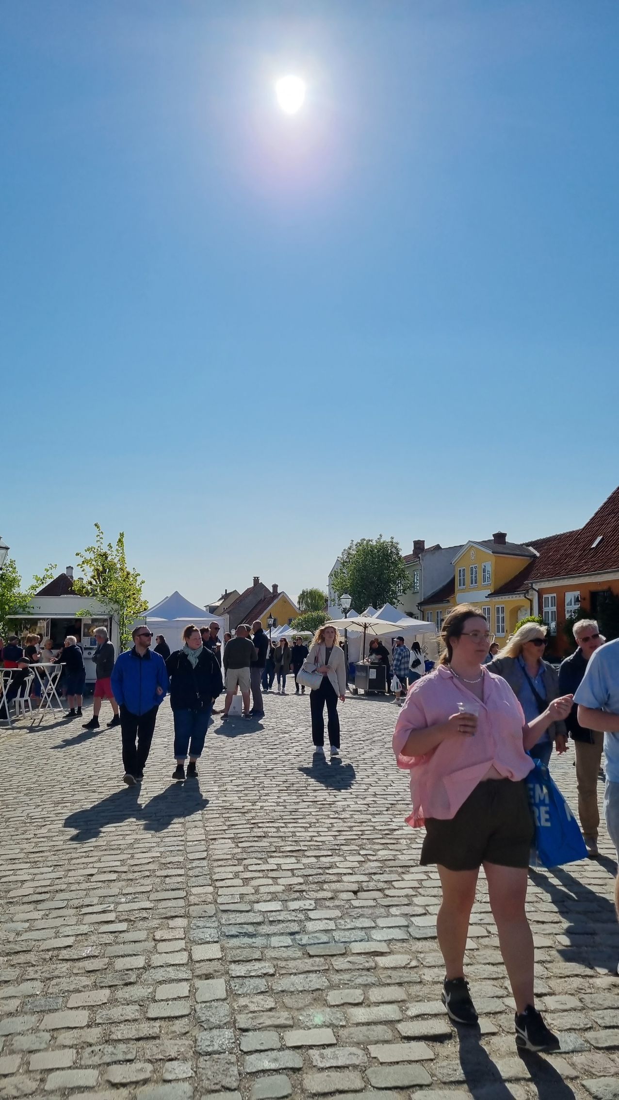 Solskin over Fransk Forår i Præstø