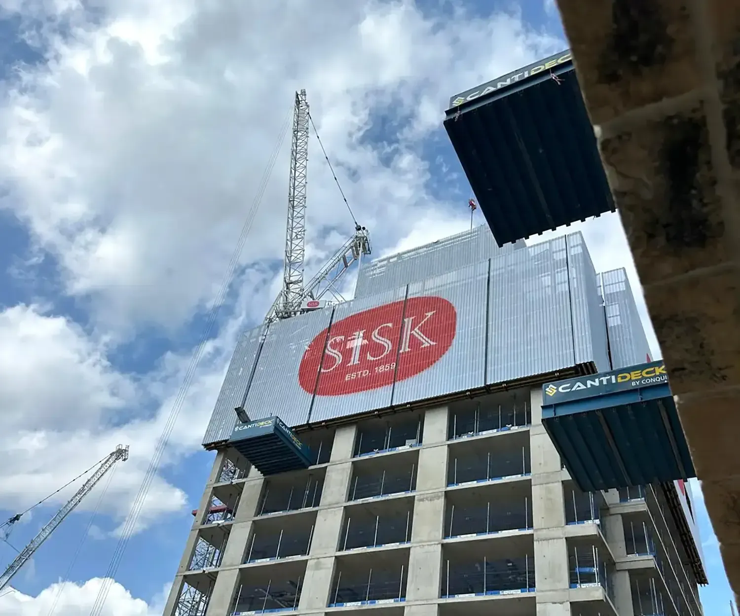 Sisk large format cladding