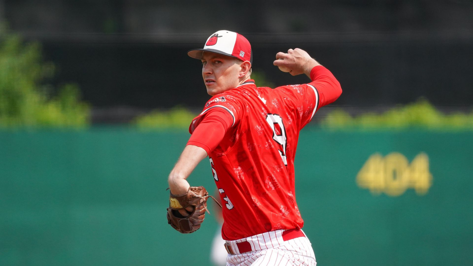 Titans Fall Short in Pitchers' Duel