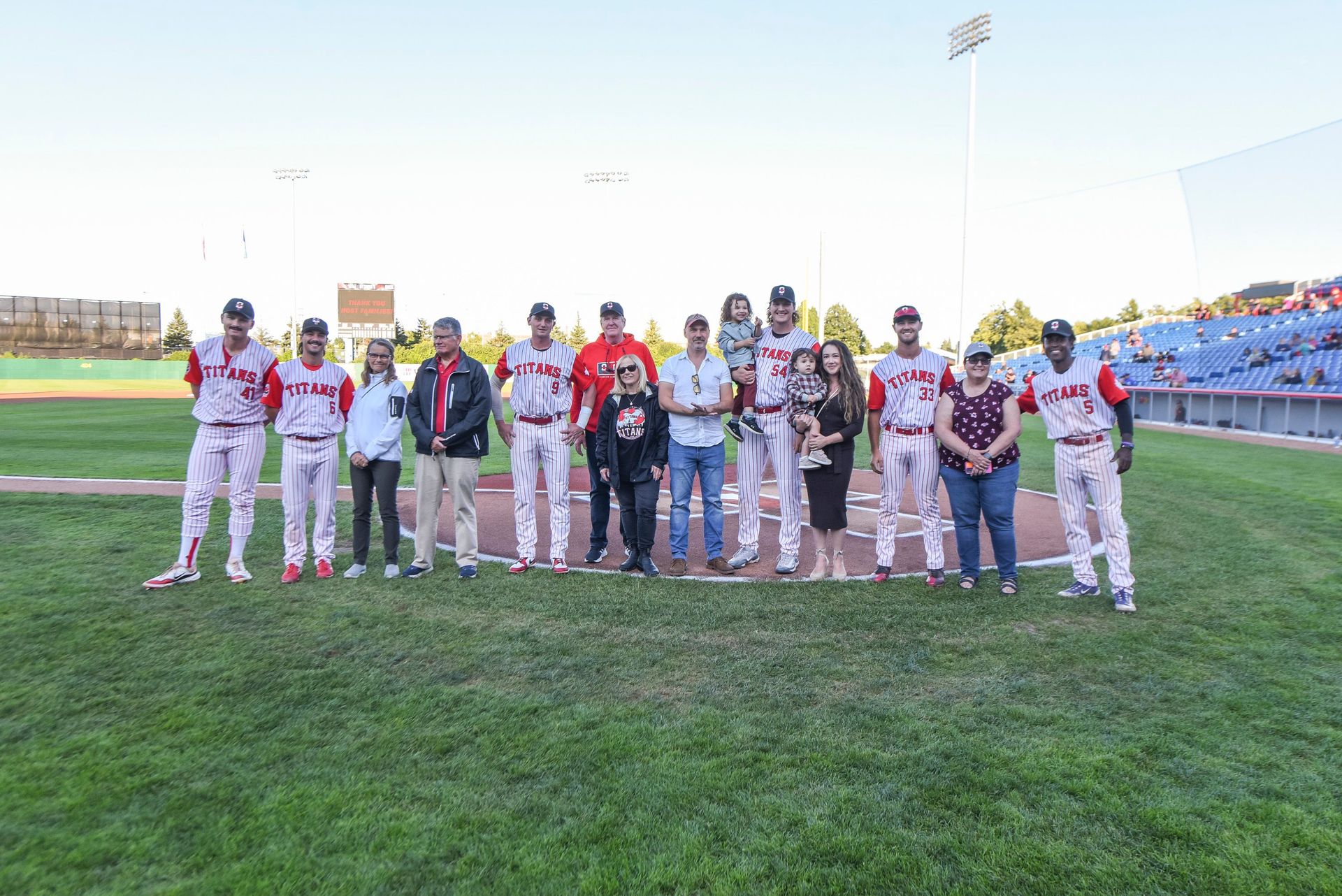 Billet Families Ottawa Titans Baseball Club