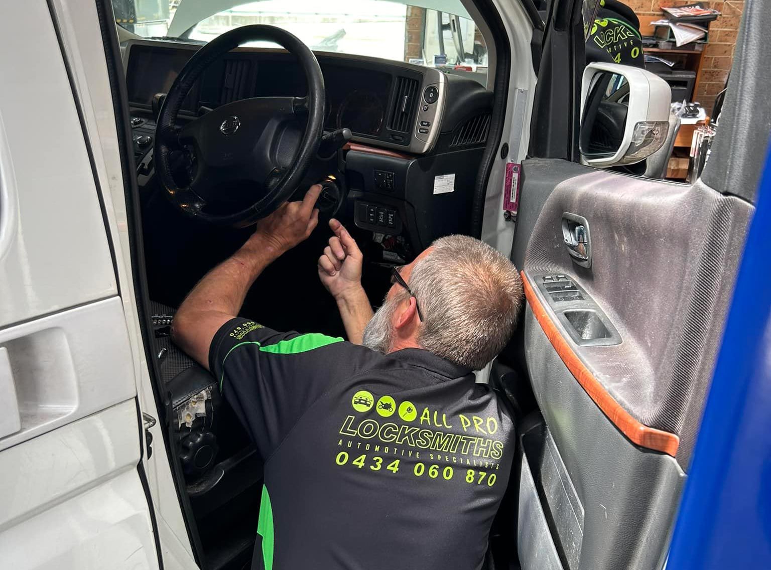 Auto Locksmith Port Macquarie Programming Vehicle Keys On Site