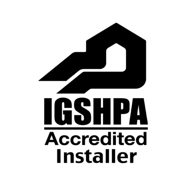 A black and white logo for igshpa accredited installer
