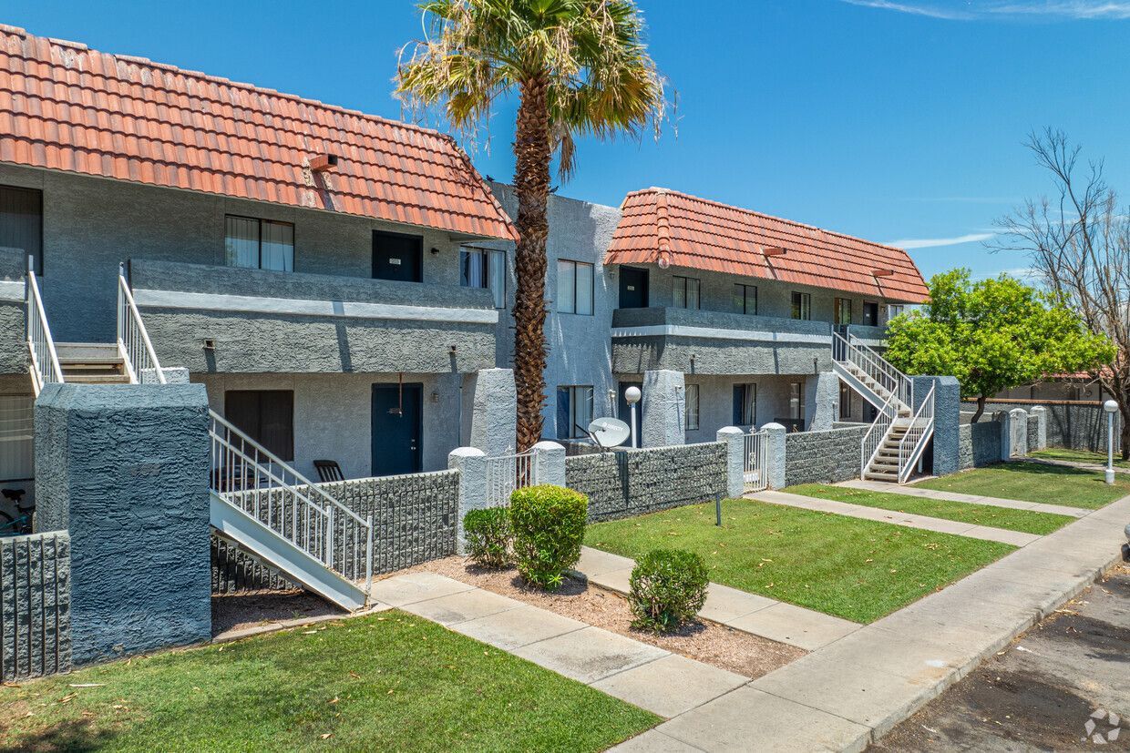 Casa Maribela Apartments - Image 1