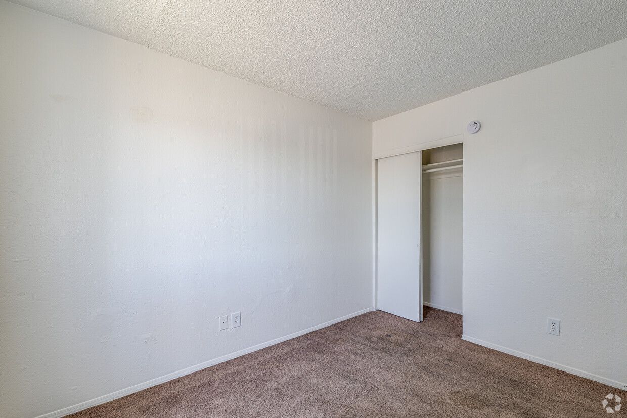 GC 3734 Apartments - Image 6