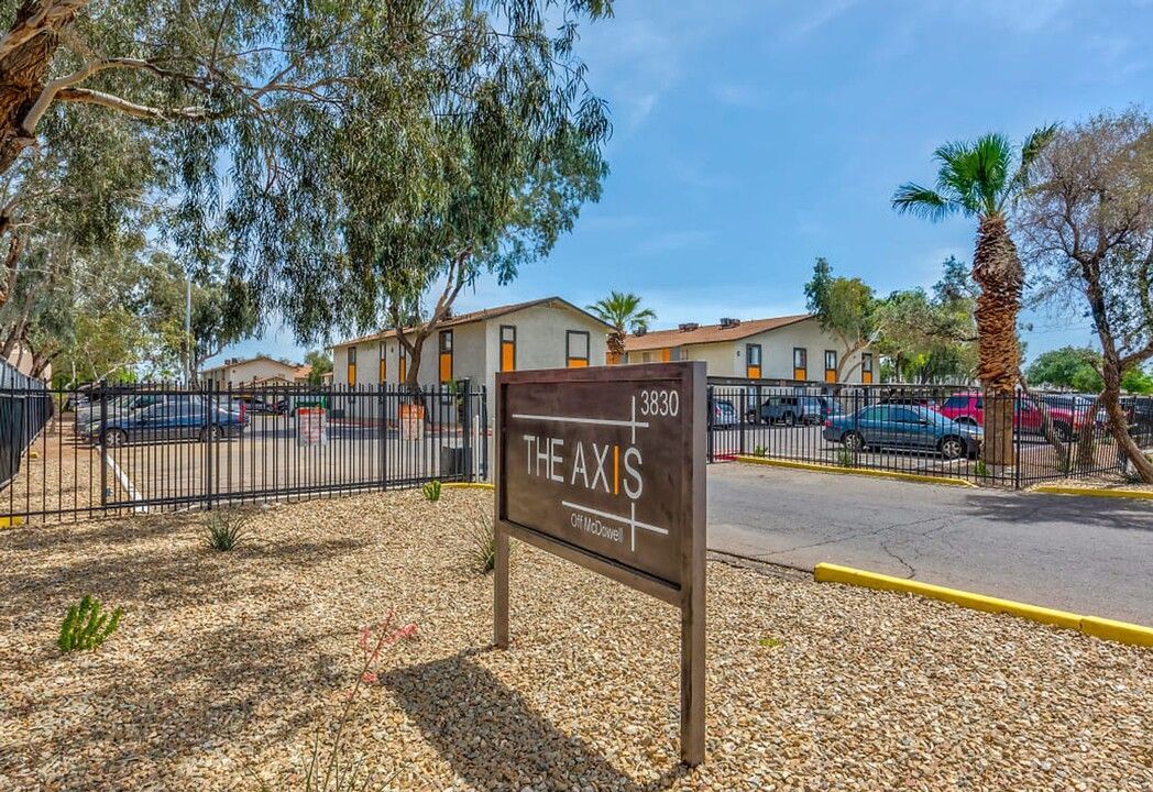 The Axis on McDowell - Image 9