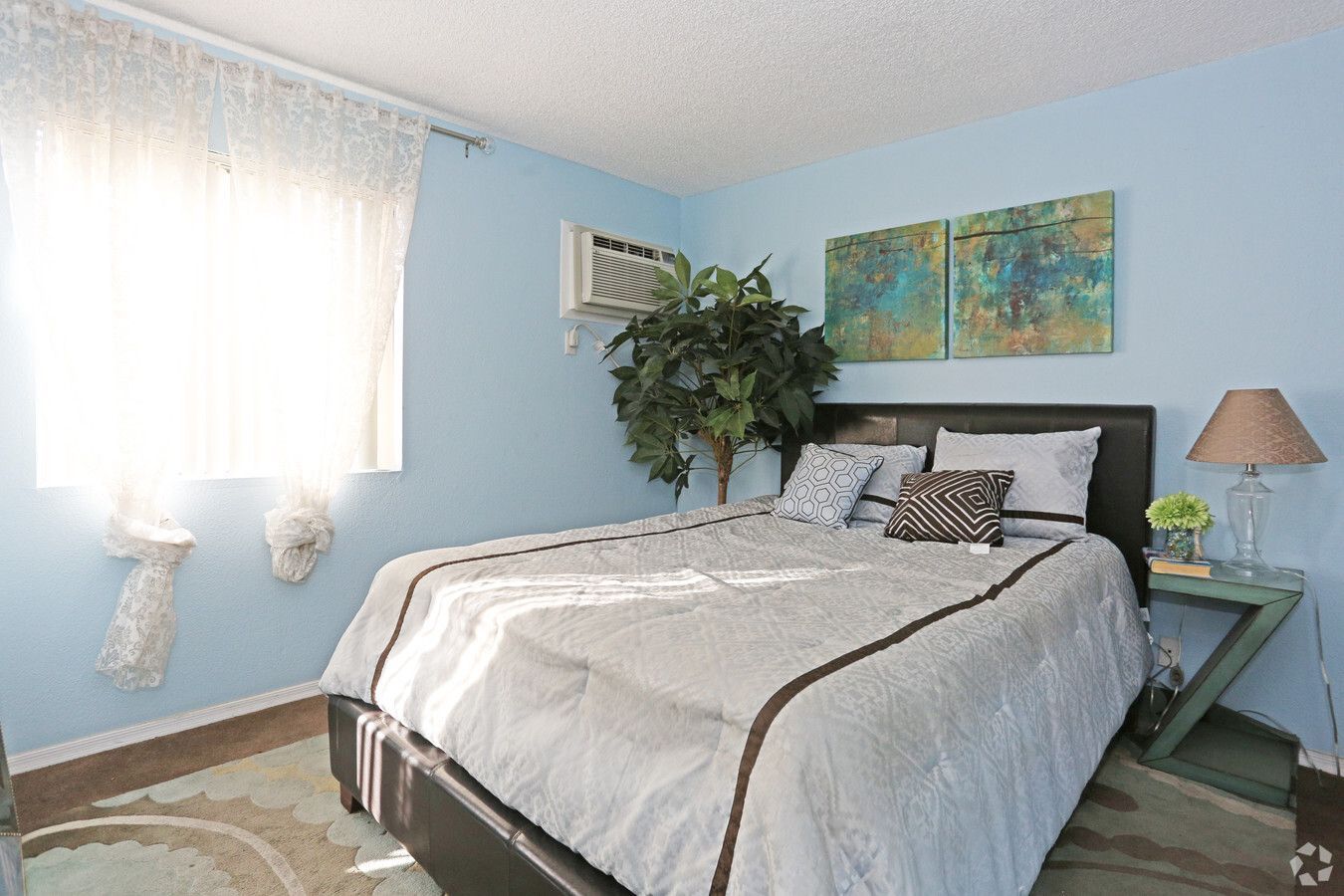 The Square Apartments - Image 7