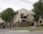 Courtyard Apartments - Image 1