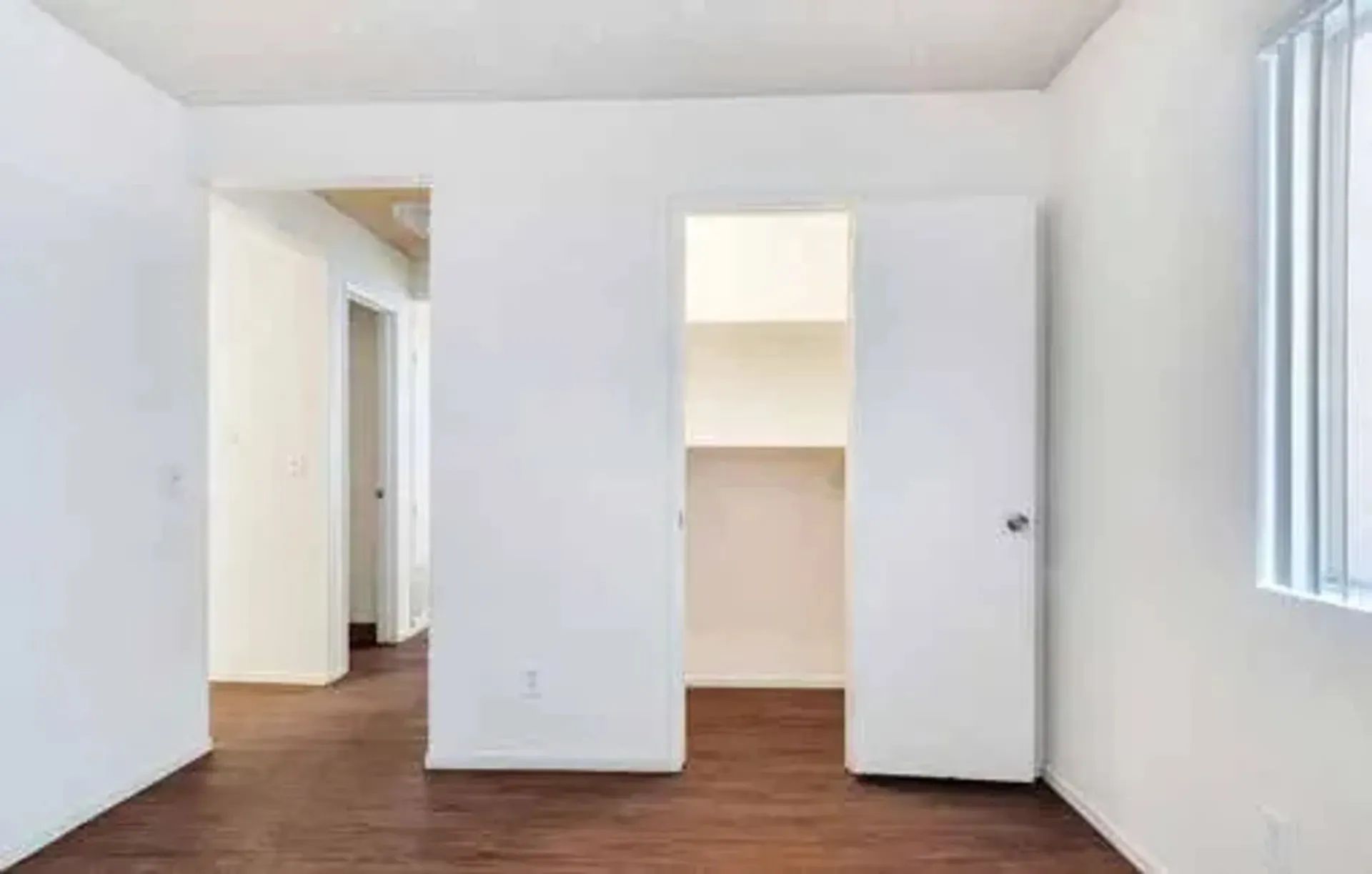 Fredricks Street Apartments - Image 2