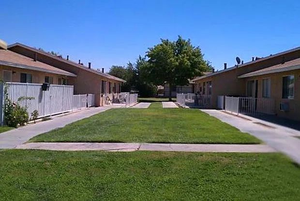 North Pointe Apartments  - Image 1