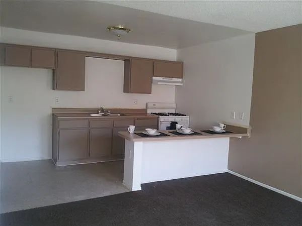 Ridgeview Apartments  - Image 5