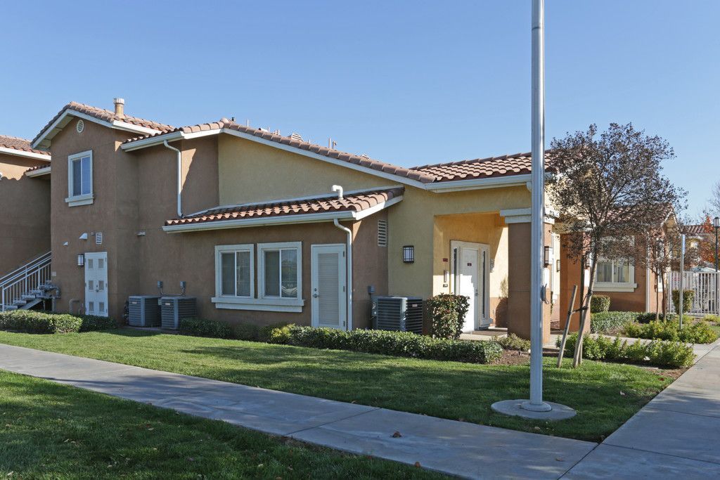 Rosewood Villas - Image 1