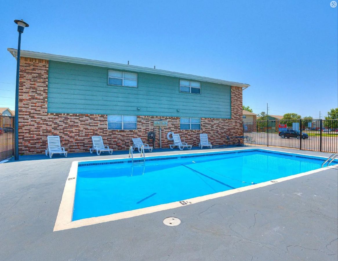 Avendale Pointe Apartments - Image 9