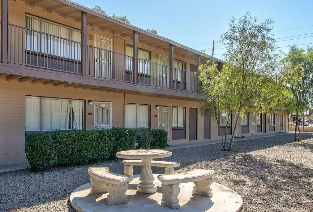 Axis Apartments  - Image 1