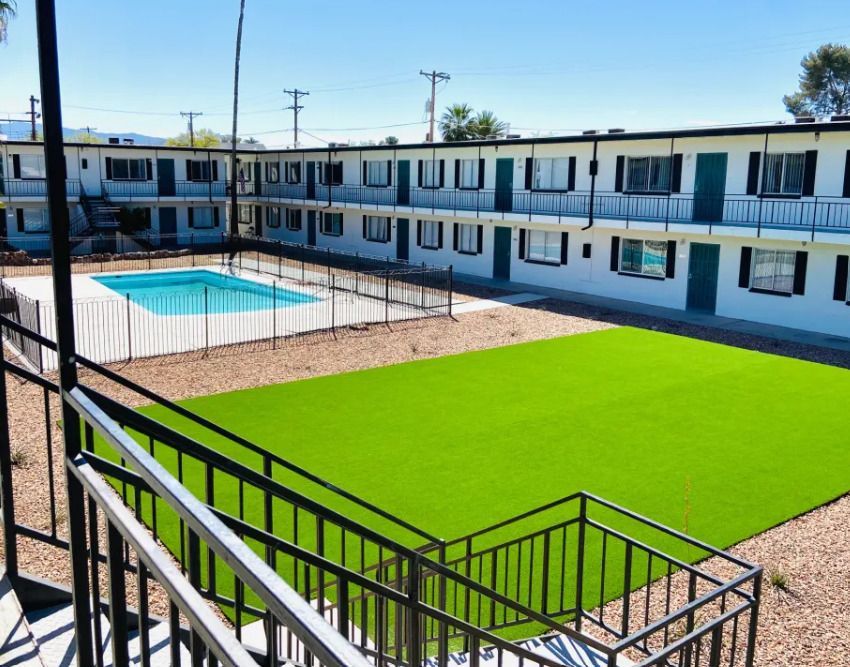 The Onyx Apartments  - Image 1
