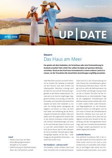 Eine Familie am Strand zum Thema Steuern; das Bild dient als Kopfzeile für einen Newsletter über Steuerabzüge für Wohneigentum.