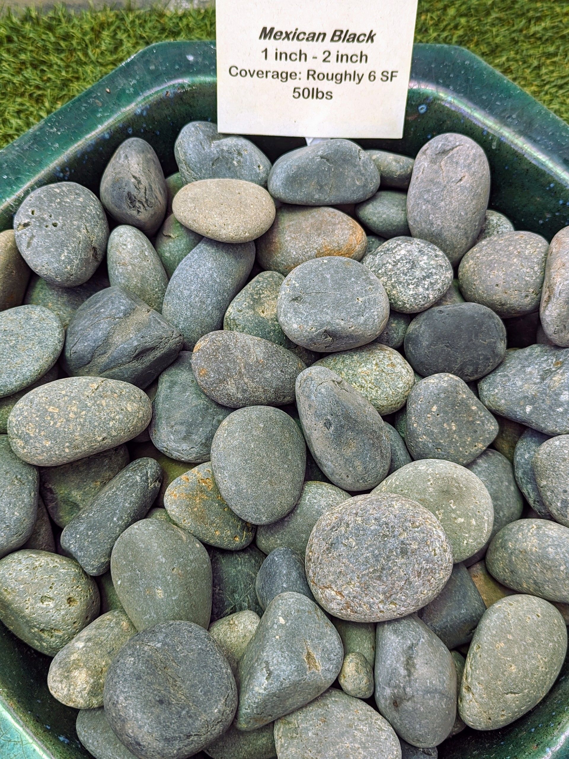 Stones — Waimanalo, HI — Big Rock Garden