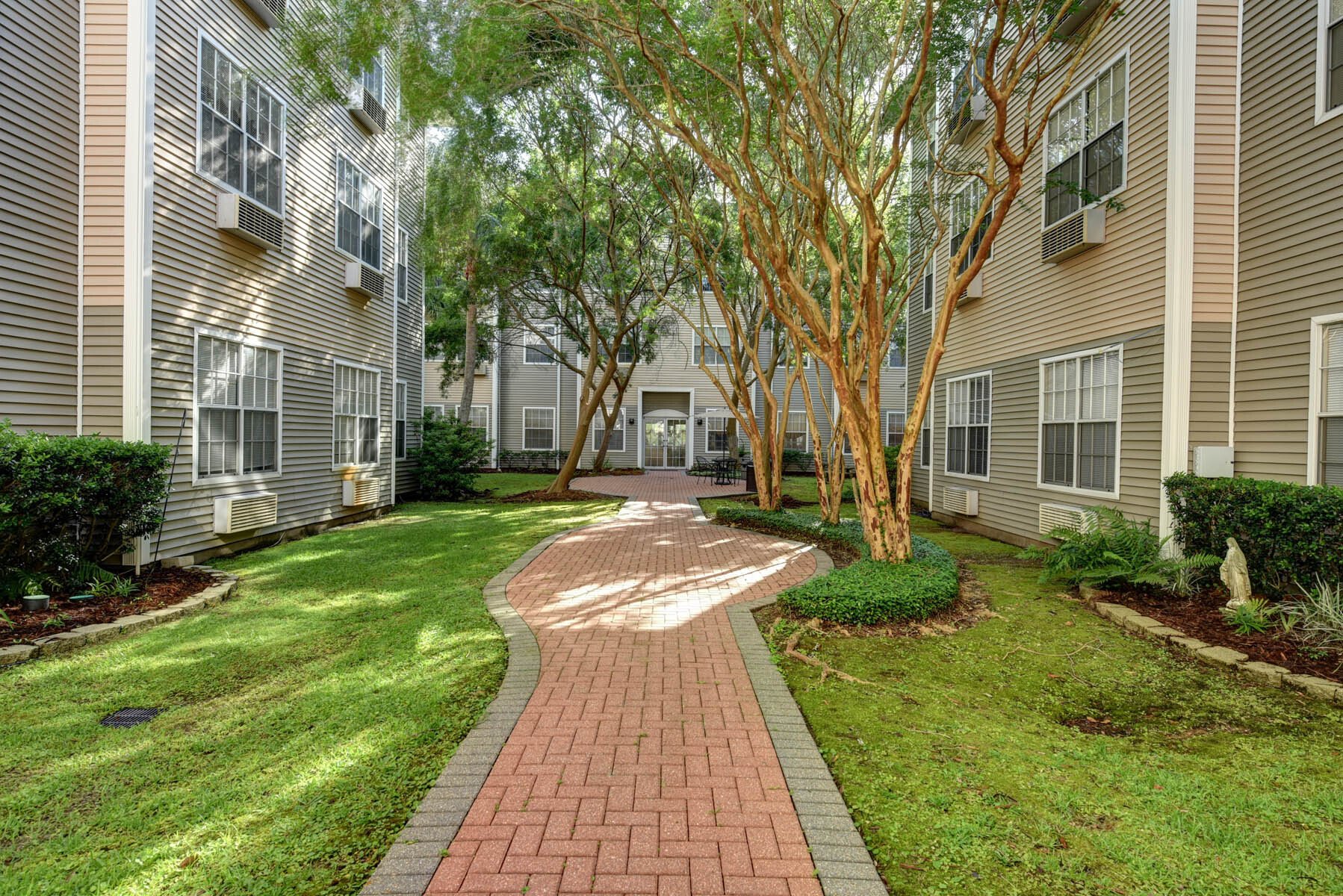 Senior Living Community Lifestyle Gallery New Orleans, LA Ville Ste