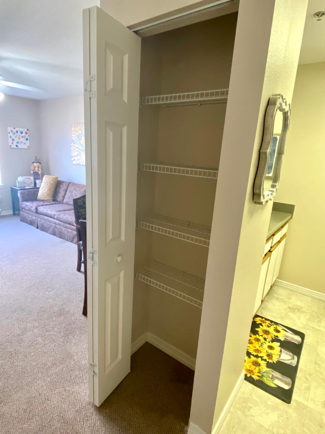 Closet 2