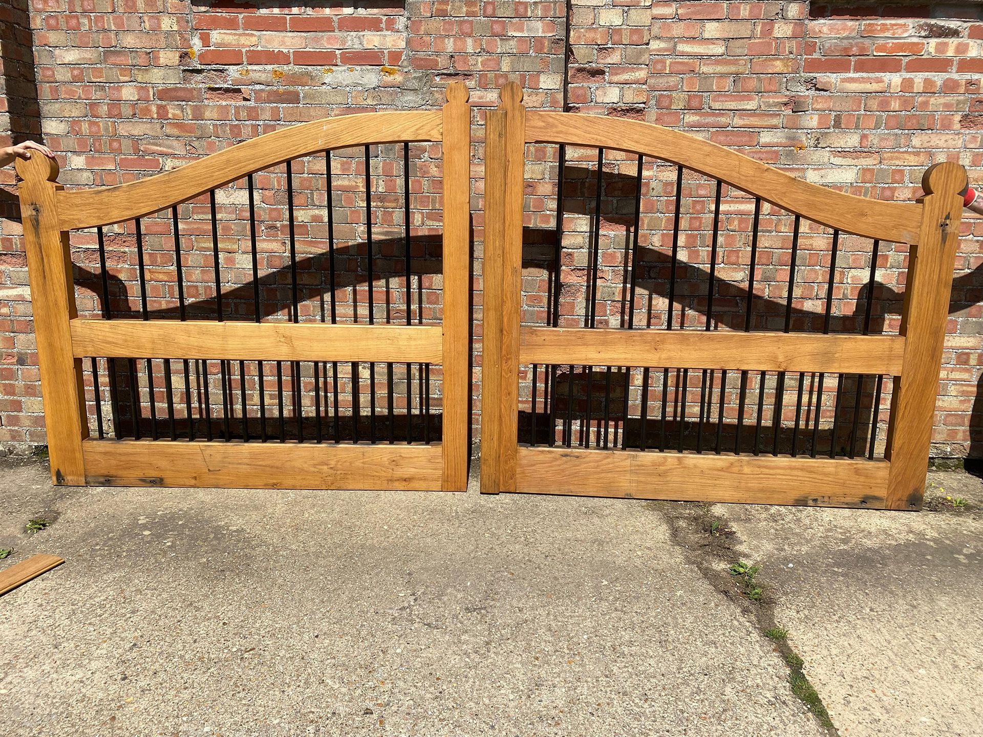 Gate Reference: BG156