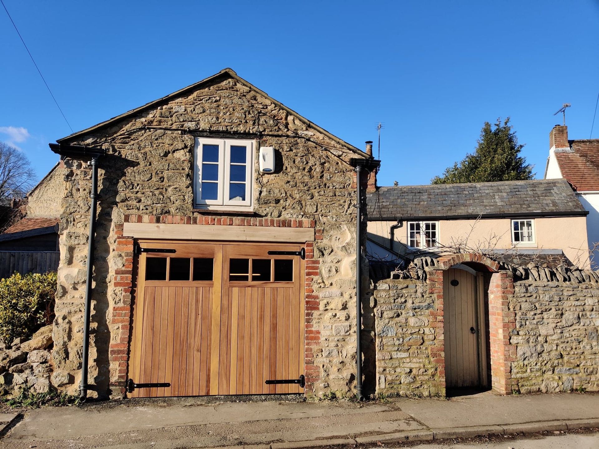 Garage Doors 2