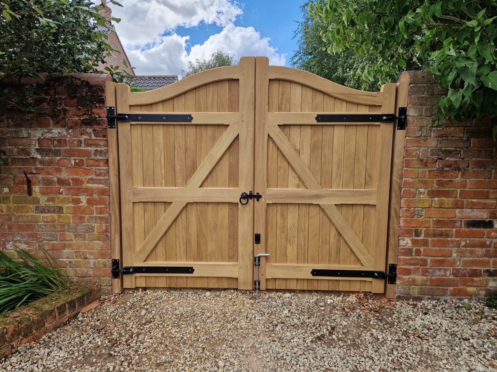 our bespoke made needham gate range attached to brick wall 