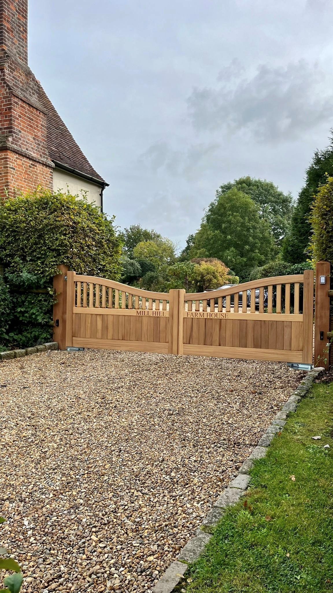 St. Edmundsbury Gate Range 3