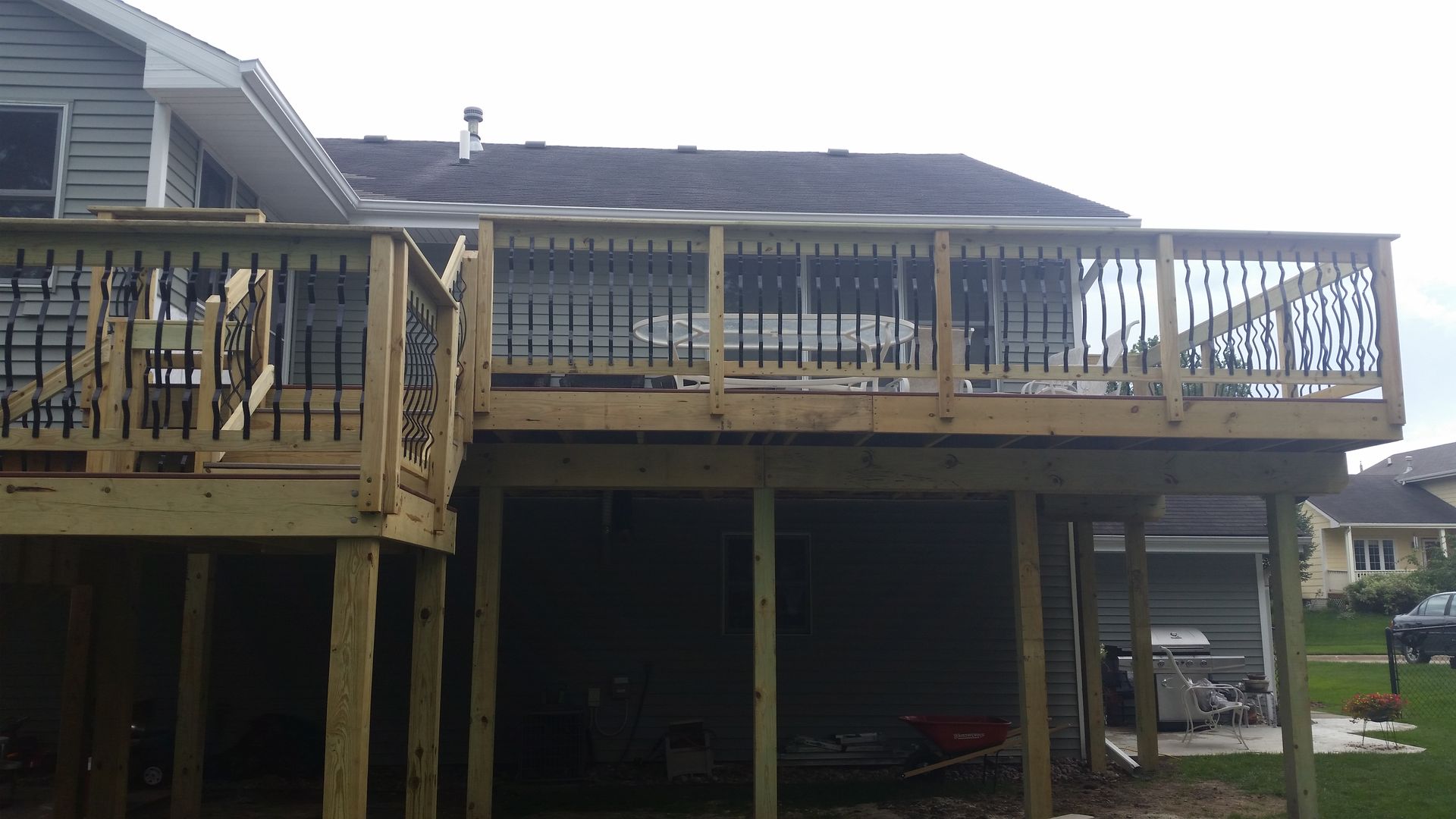 Decks and fences — Indianola, IA — Arpy's Construction