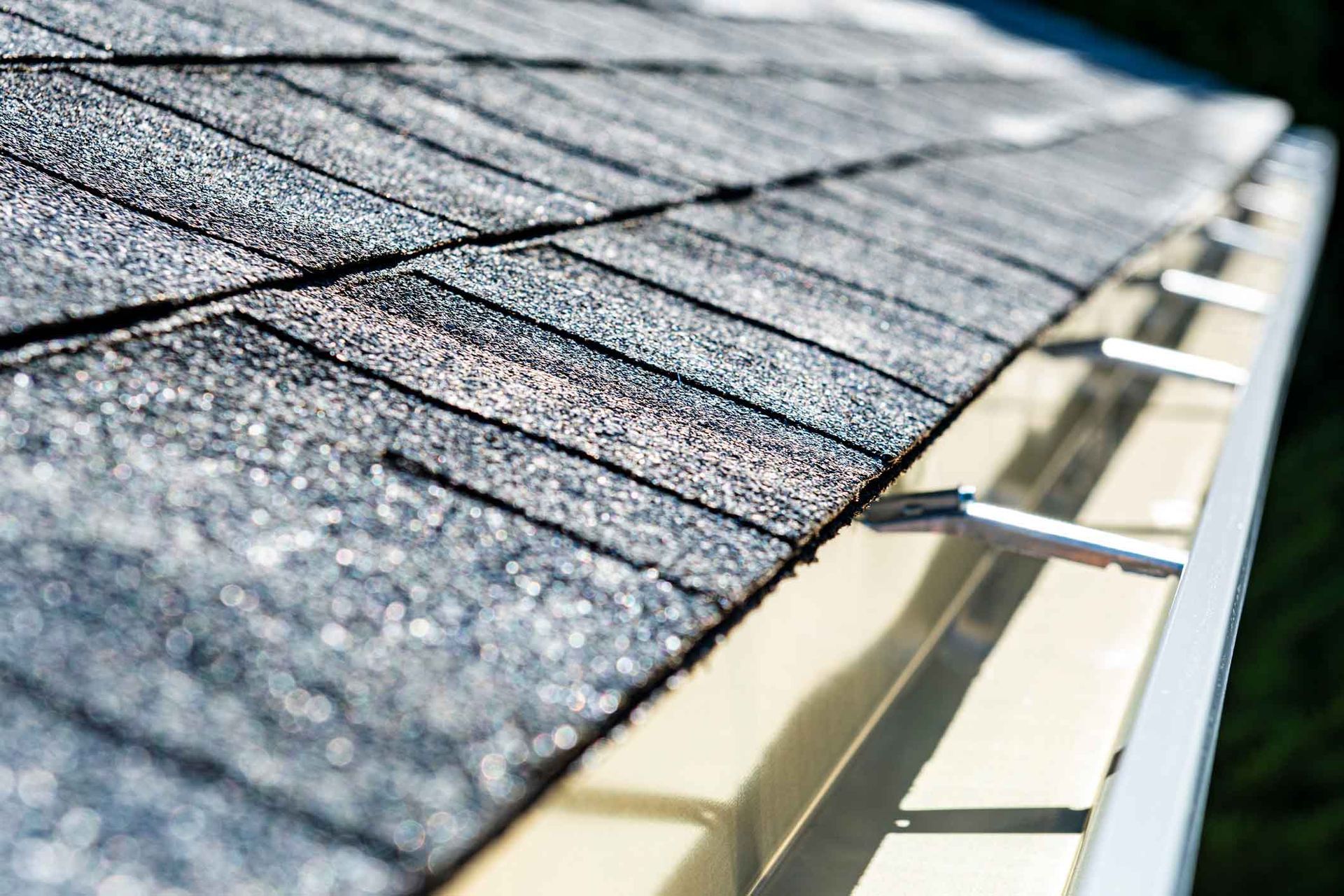 Gutters — Indianola, IA — Arpy's Construction