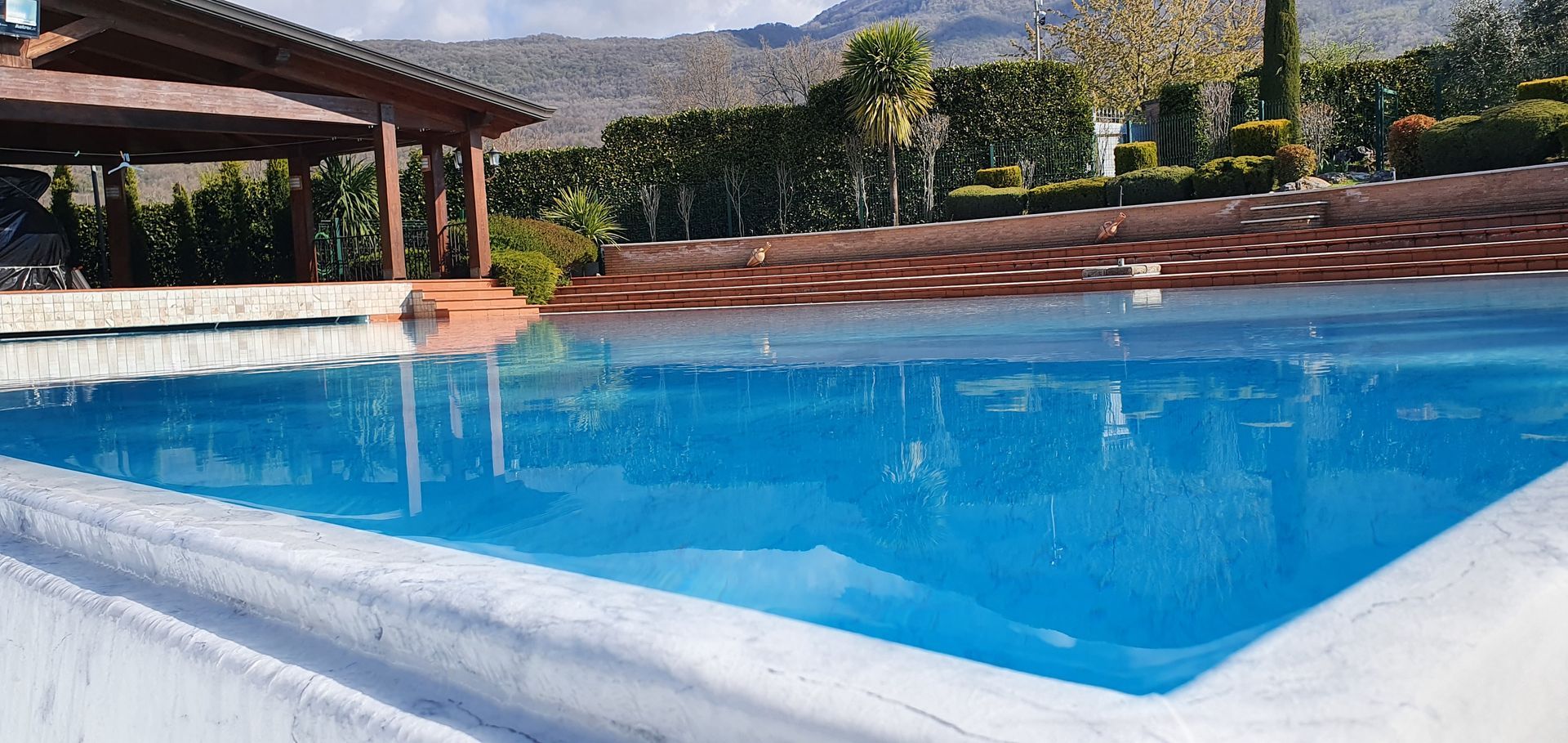Piscina 8 - International Pietre