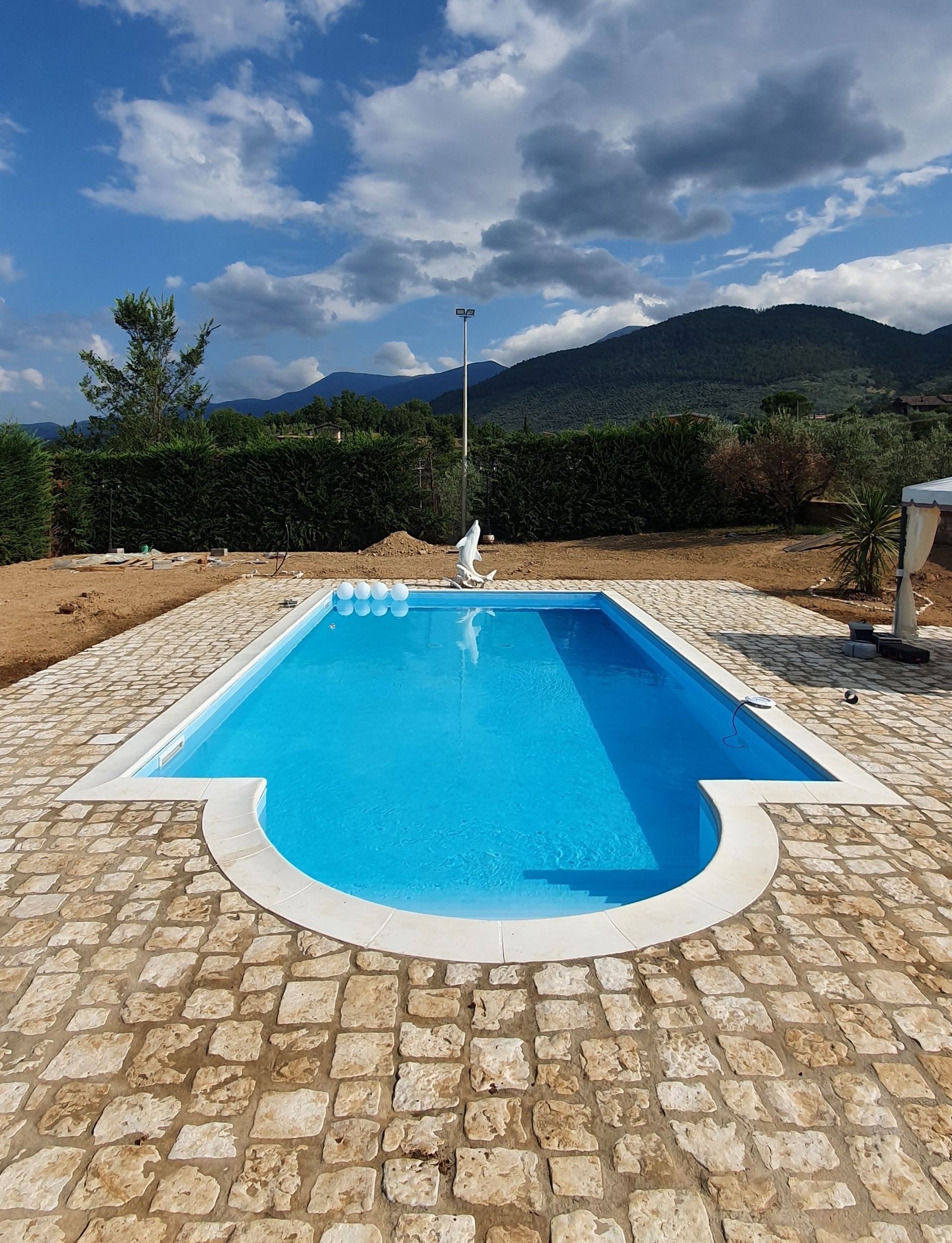 Piscina 5 - International Pietre