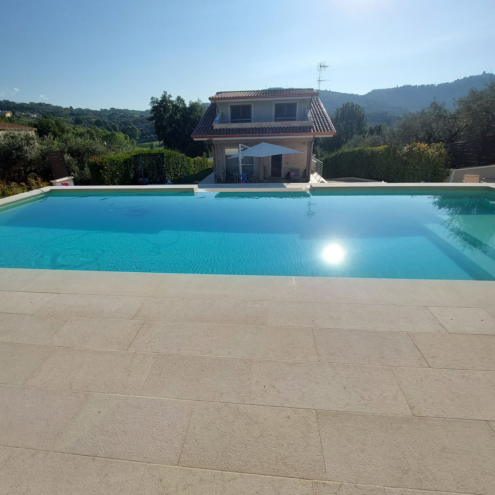 Piscina 6 - International Pietre