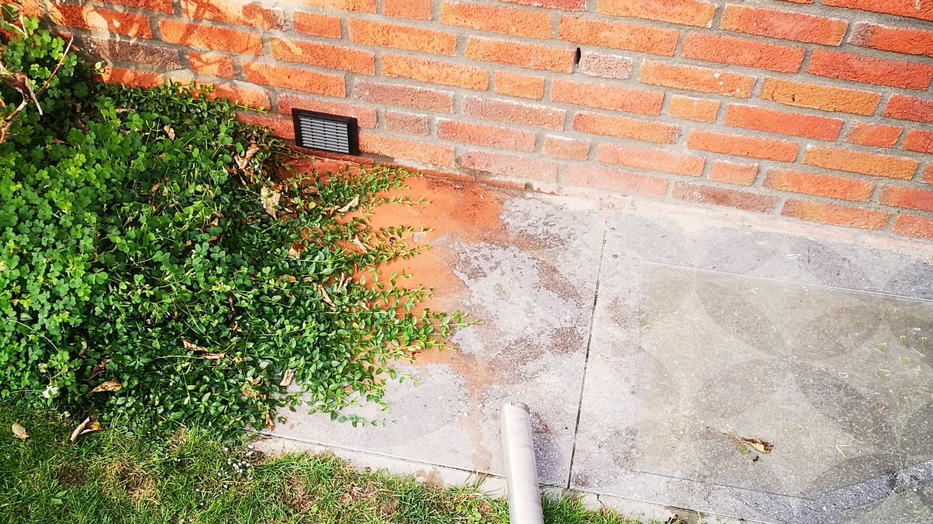 Kruipruimte ventilatie aanbrengen in de zomer, tegen overlast in de winter