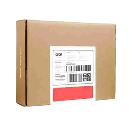 Caja con etiqueta adhesiva