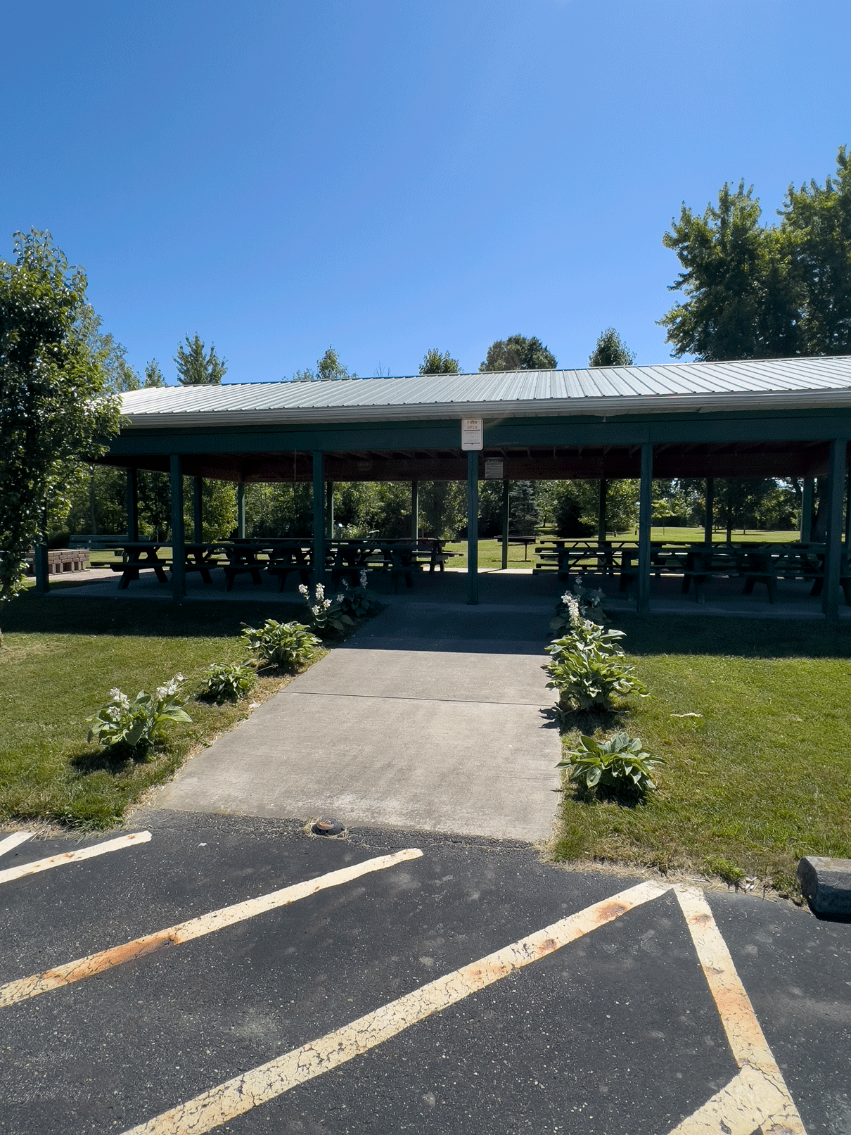 Clarence Darrow MetroParks Pavilion