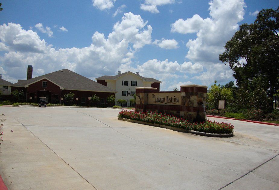 Lakes at Westview Apartments - Conroe, TX