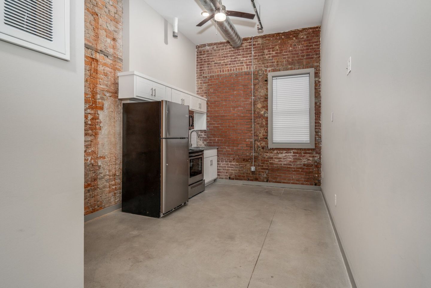 The Davis Group Property Image
